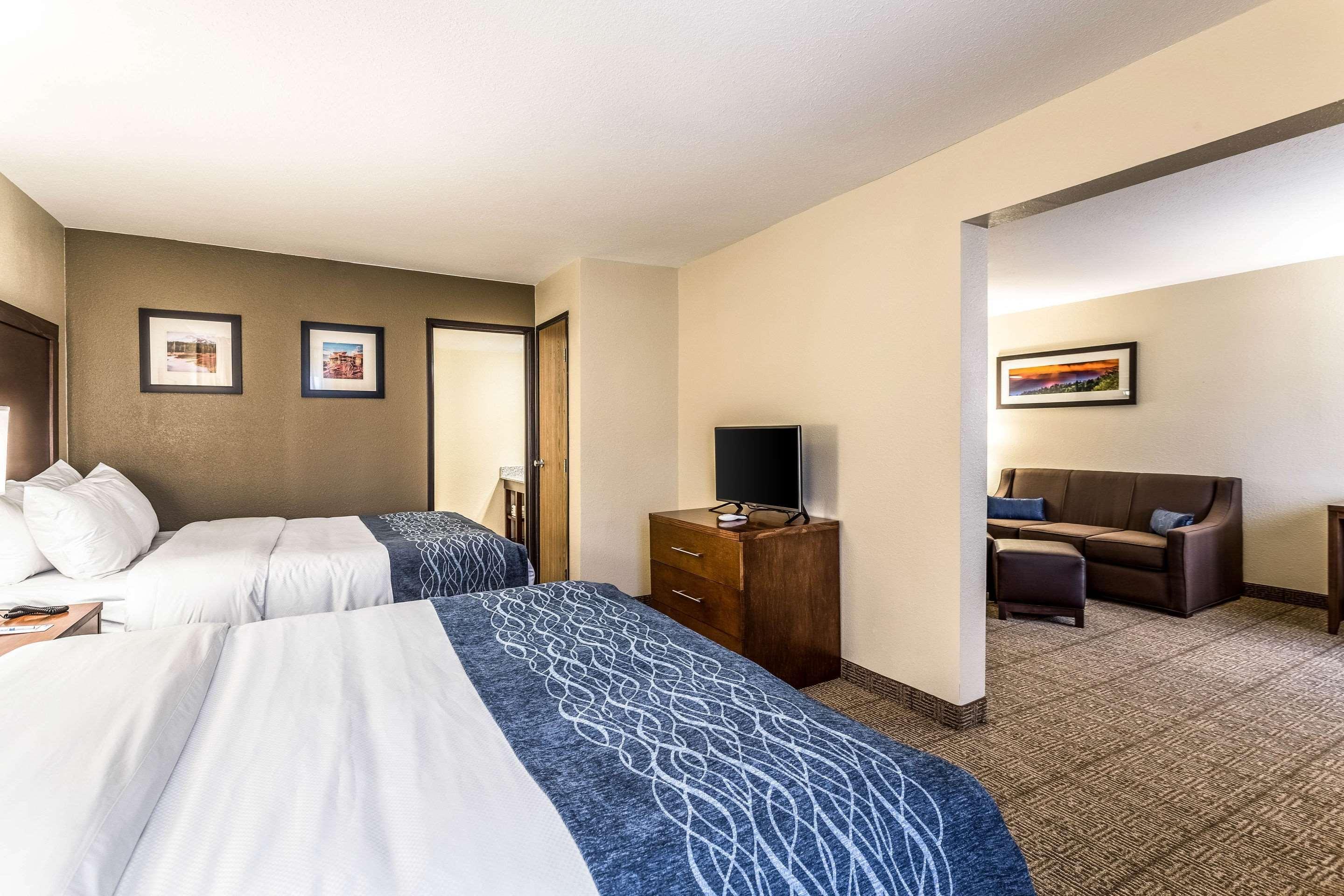 Comfort Inn & Suites Albuquerque Downtown Buitenkant foto